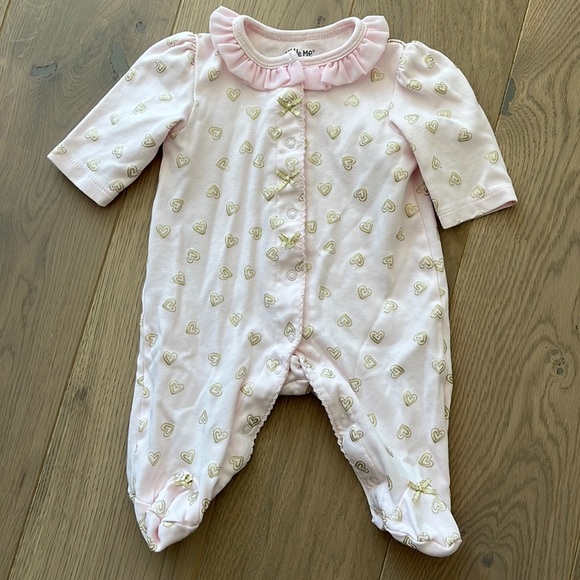 Little‎ Me Newborn Outfit - Picture 1 of 5